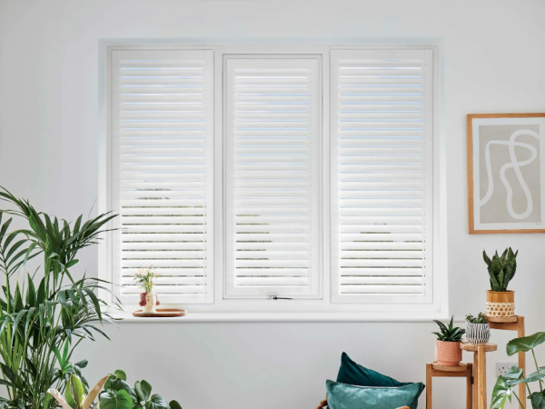 Best Blinds for South-Facing Windows: Reduce Heat, Glare and Fading