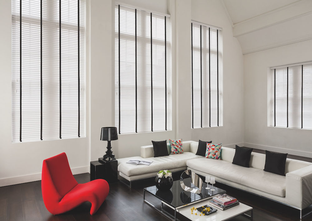 Venetian blinds for large windows