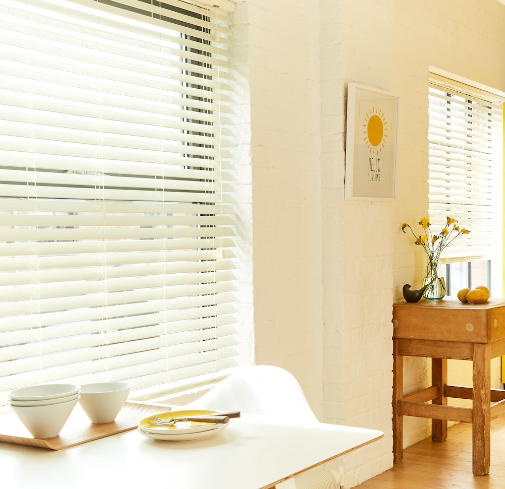 White wood Venetian Blinds