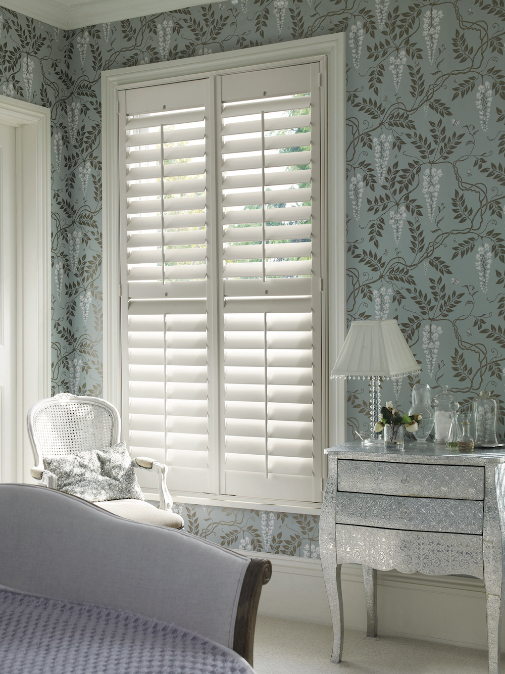 Plantation Shutters or Blinds?