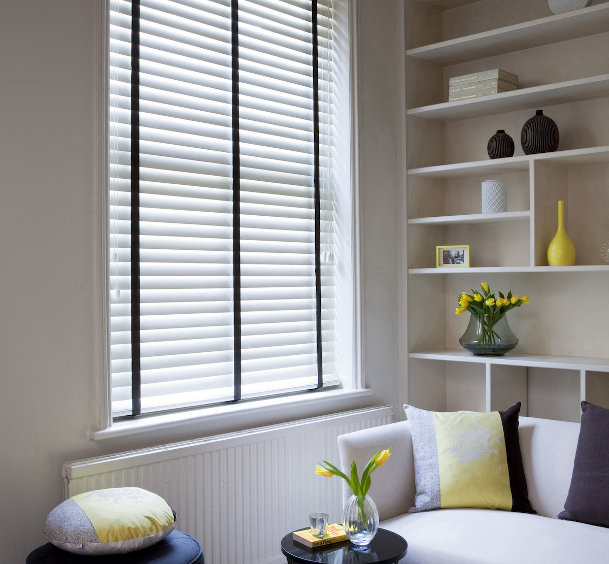 Venetian blinds for windows